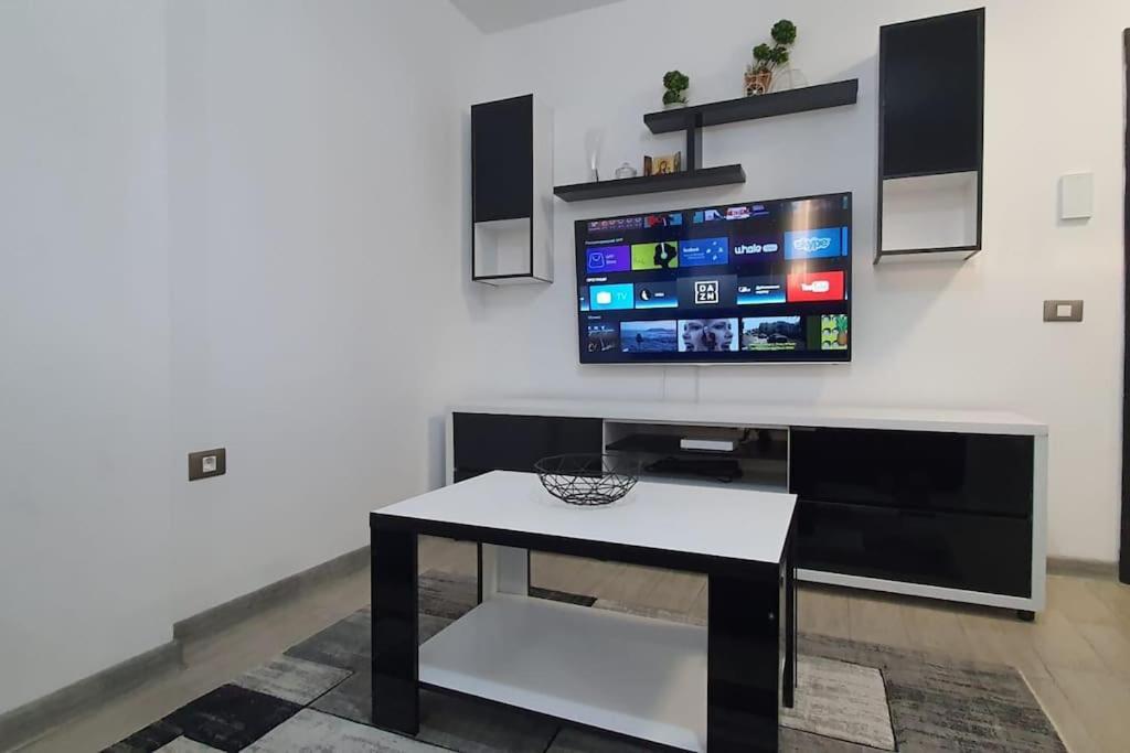 Alezzy Reasort Luxury Apartment 81 Prima Linie La Mare Năvodari Esterno foto