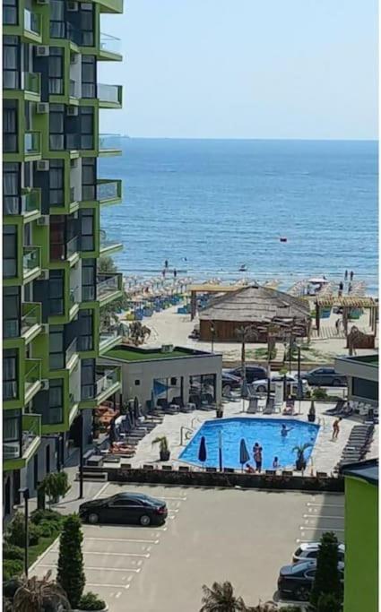 Alezzy Reasort Luxury Apartment 81 Prima Linie La Mare Năvodari Esterno foto