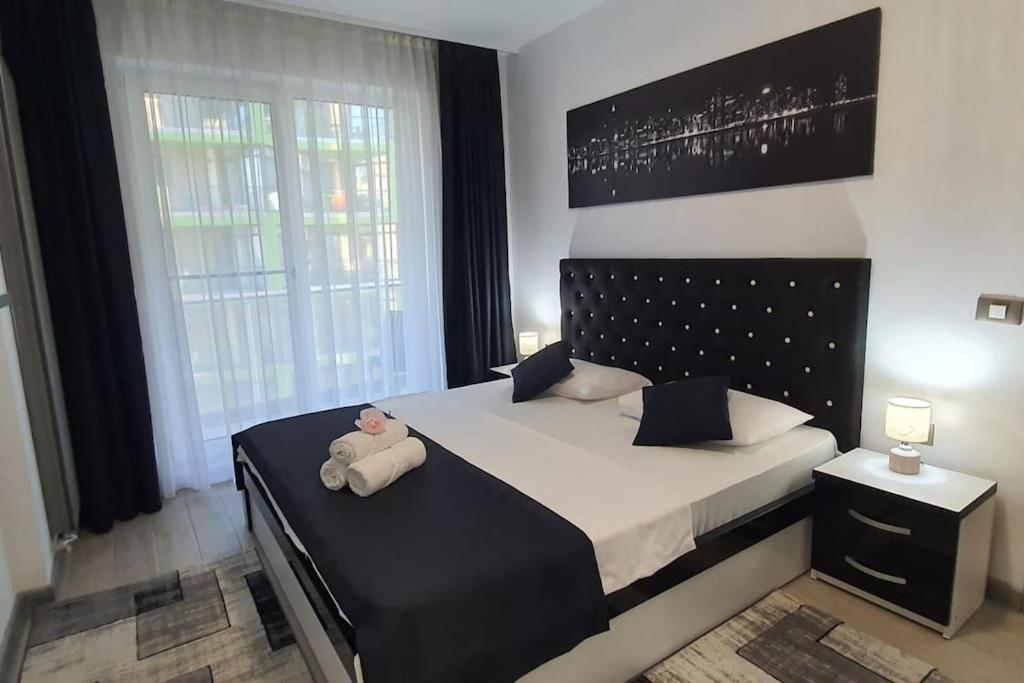 Alezzy Reasort Luxury Apartment 81 Prima Linie La Mare Năvodari Esterno foto